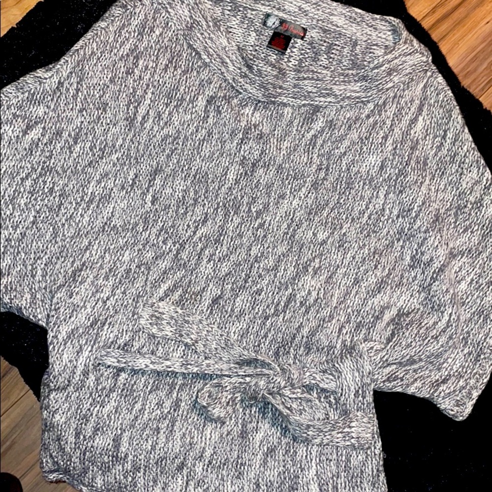 poncho❣️ - Picture 2 of 3